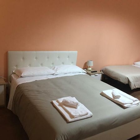 Hotel Piramide เรจโจเอมิเลีย ภายนอก รูปภาพ